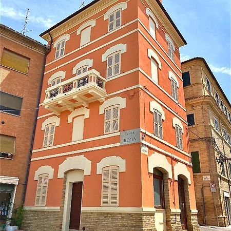 B&B Terrazza Sul Borgo モリアーノ エクステリア 写真