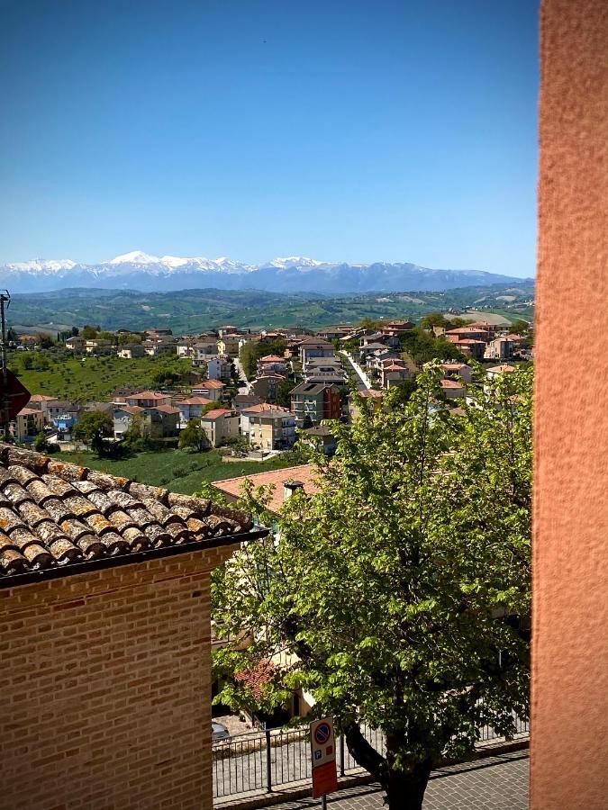 B&B Terrazza Sul Borgo モリアーノ エクステリア 写真